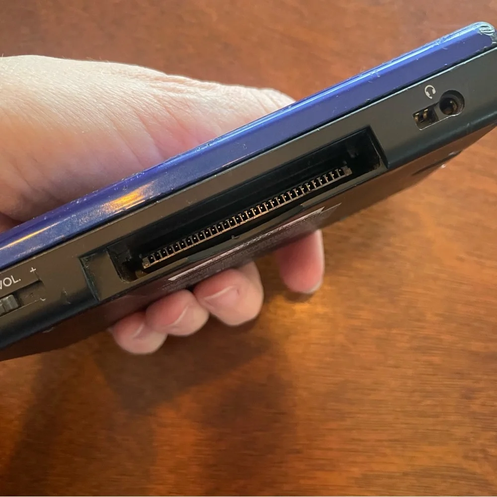 Nintendo DS Lite Handheld Console in Cobalt & Black Please see photos for marks